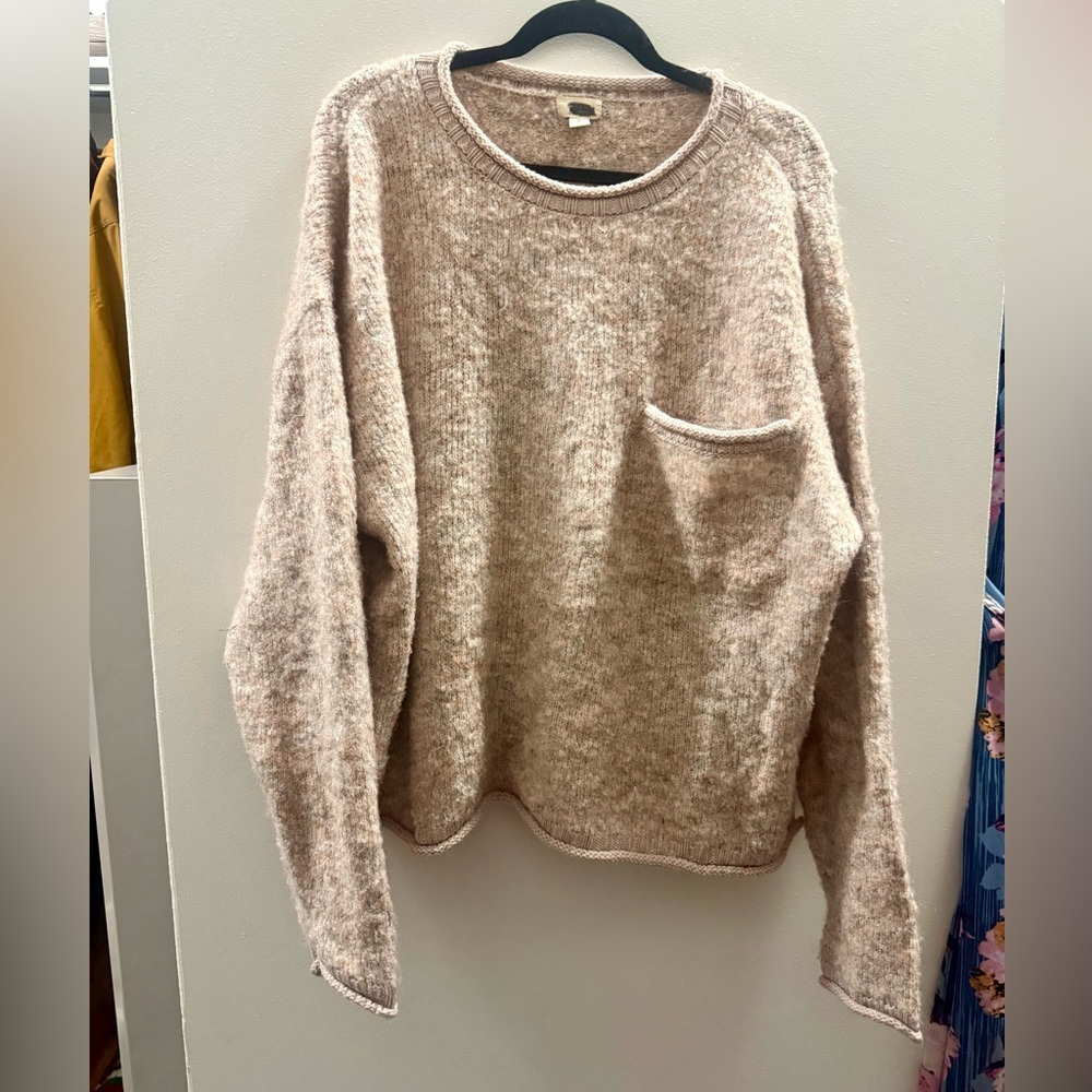 Size XL beige sweater🌺